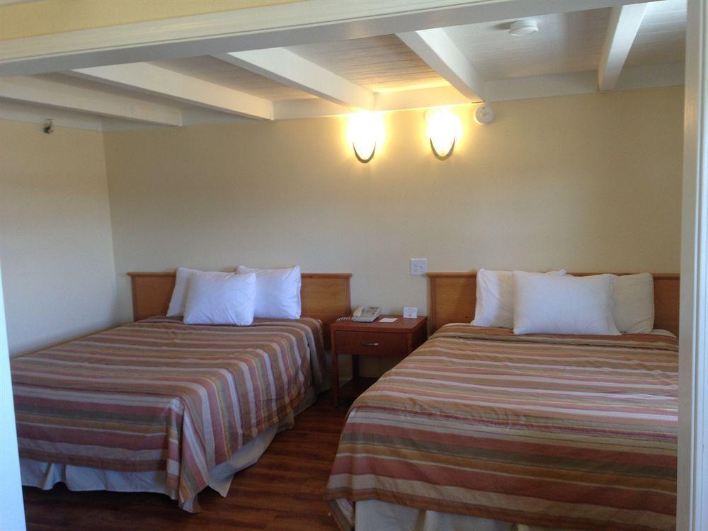ทราเวลลอดจ์ บาย วินด์แฮม แฟร์ฟิลด์/นาปา แวลเลย์ Hotel ภายนอก รูปภาพ