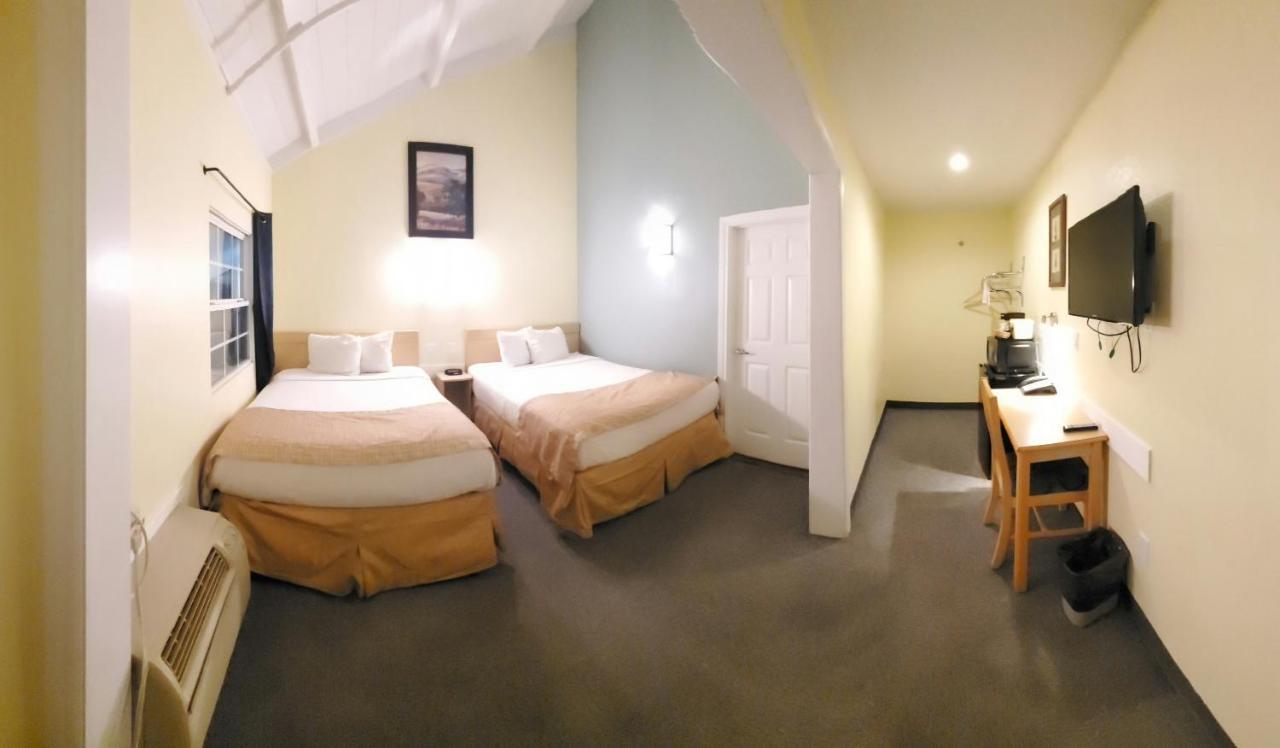 ทราเวลลอดจ์ บาย วินด์แฮม แฟร์ฟิลด์/นาปา แวลเลย์ Hotel ภายนอก รูปภาพ
